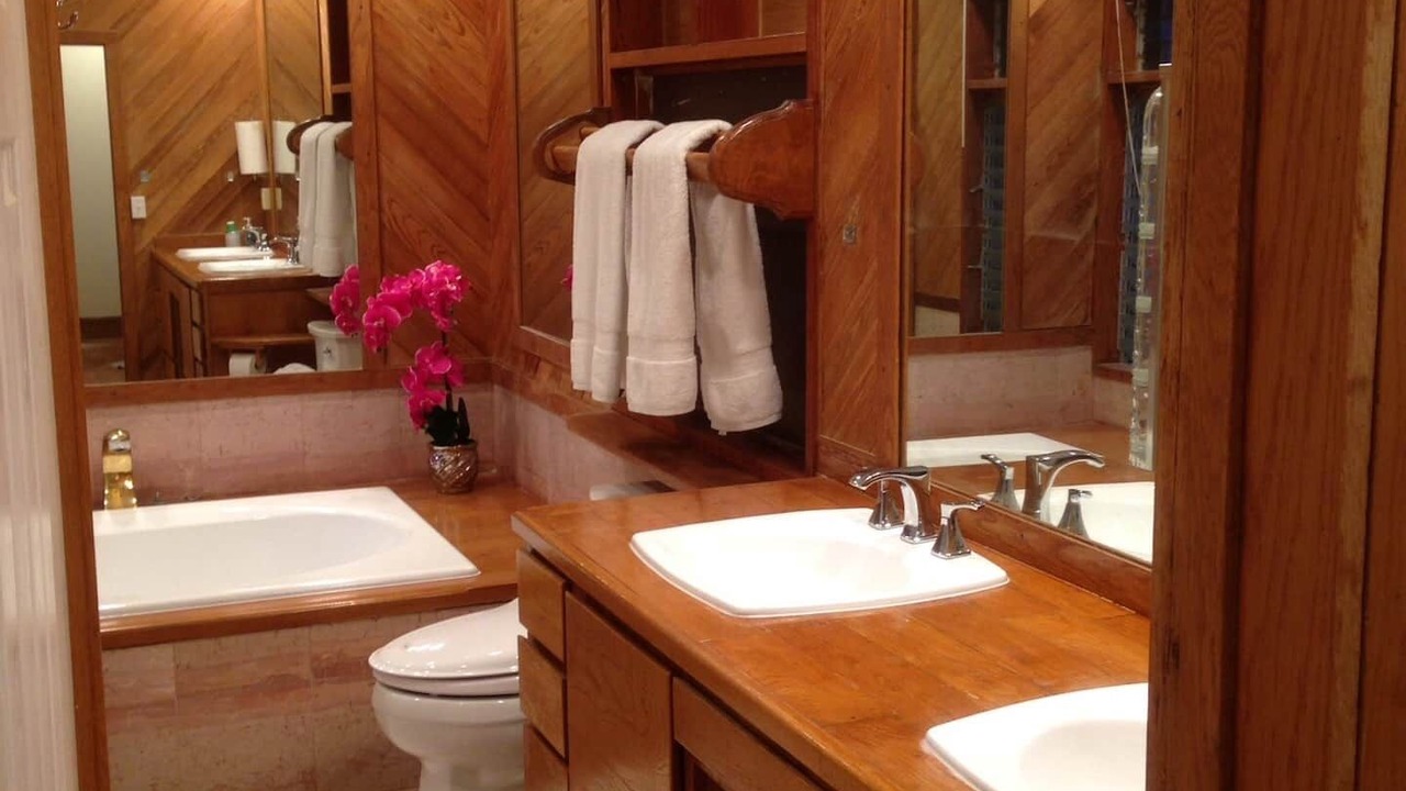 Photo of Bathroom in Kaneohe