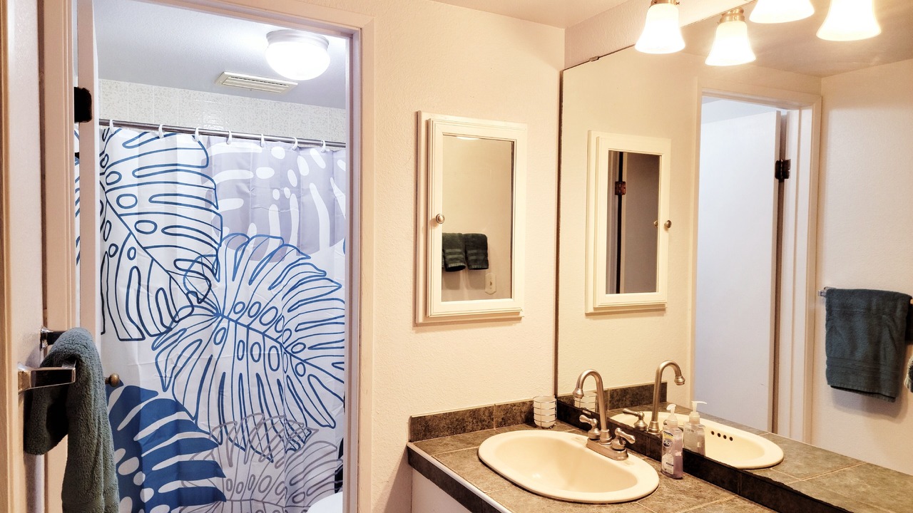 Photo of Bathroom in Kaunakakai