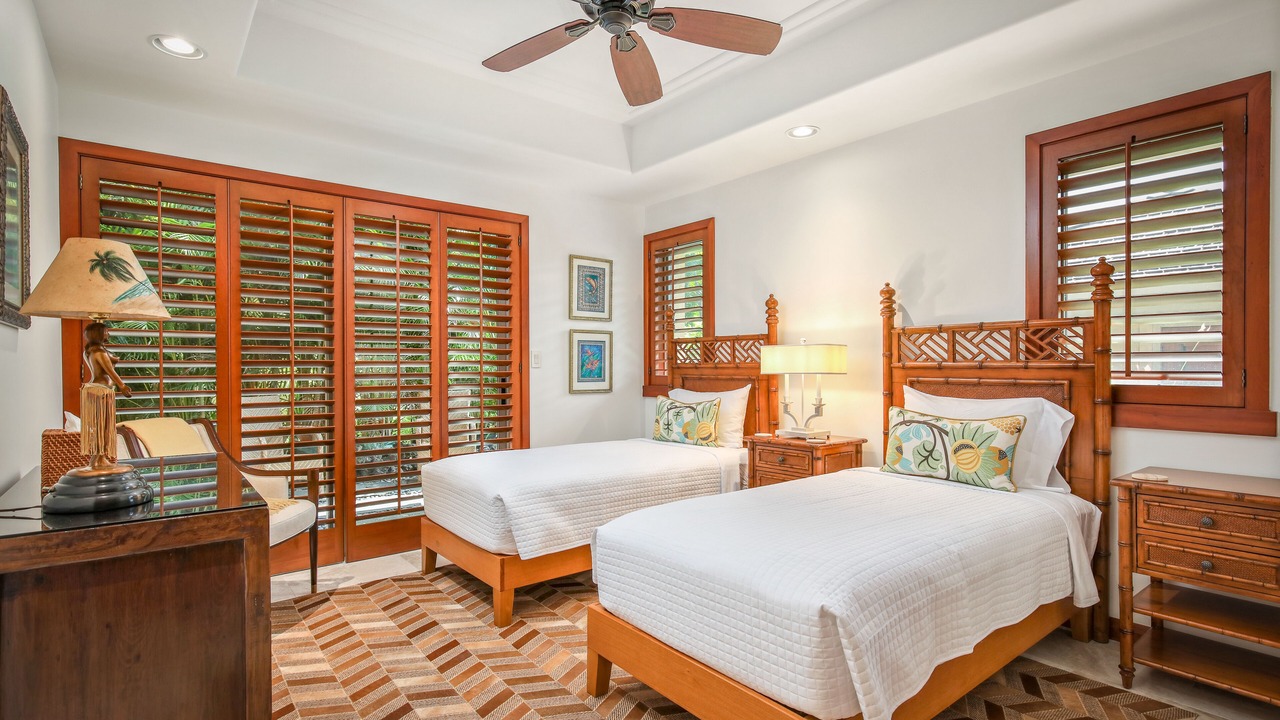 Photo of Bedroom in Kaupulehu
