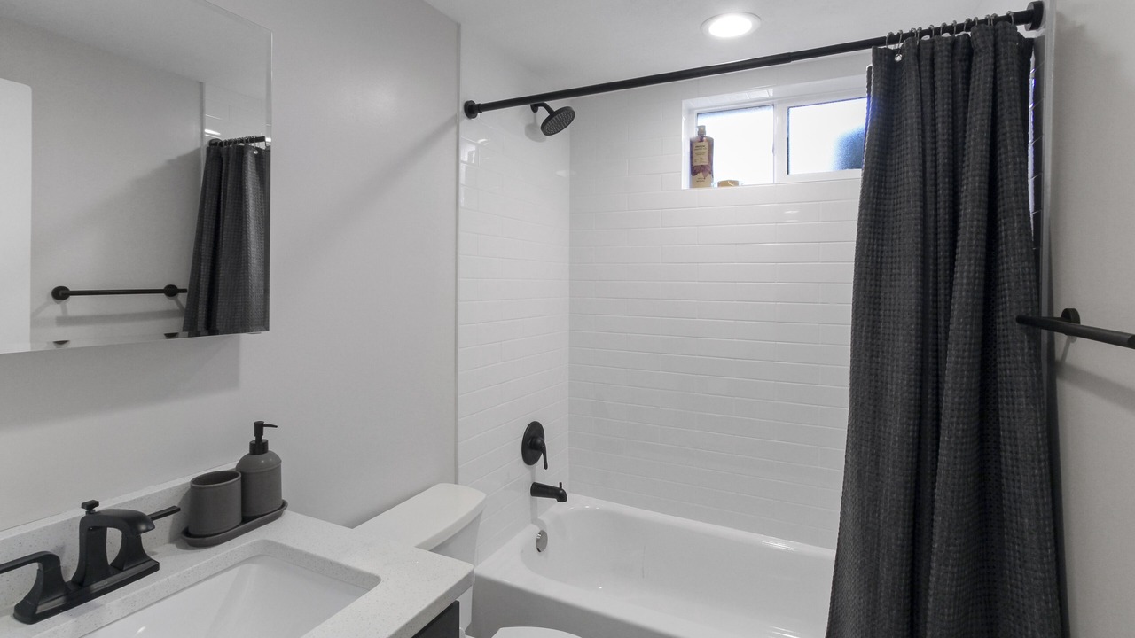 Photo of Bathroom in Canyon Rim