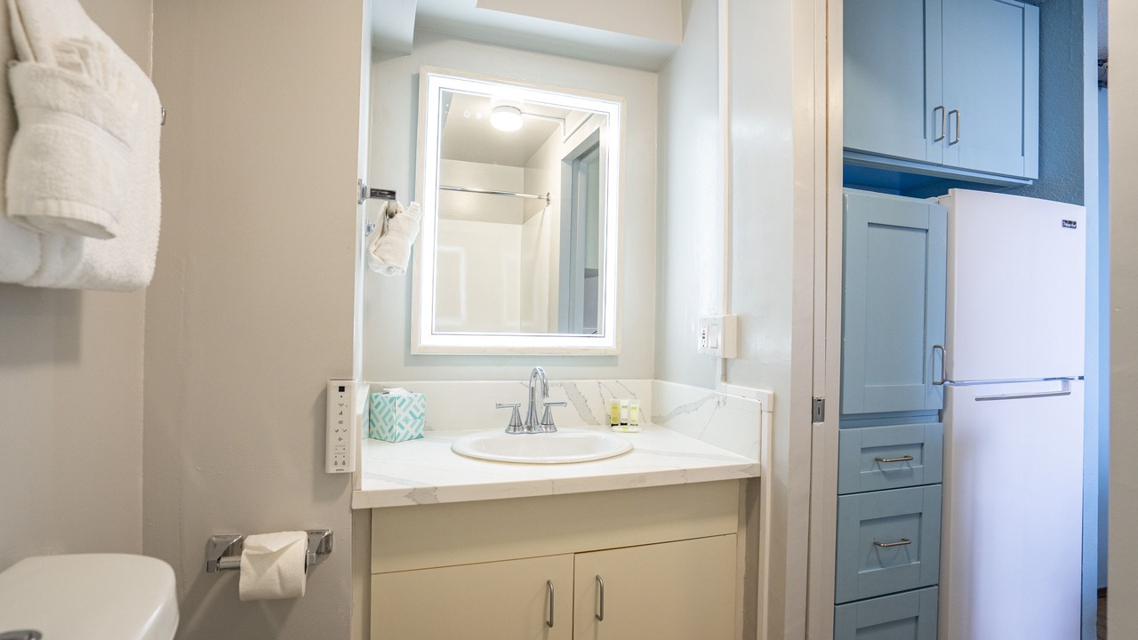 Photo of Bathroom in Waikiki