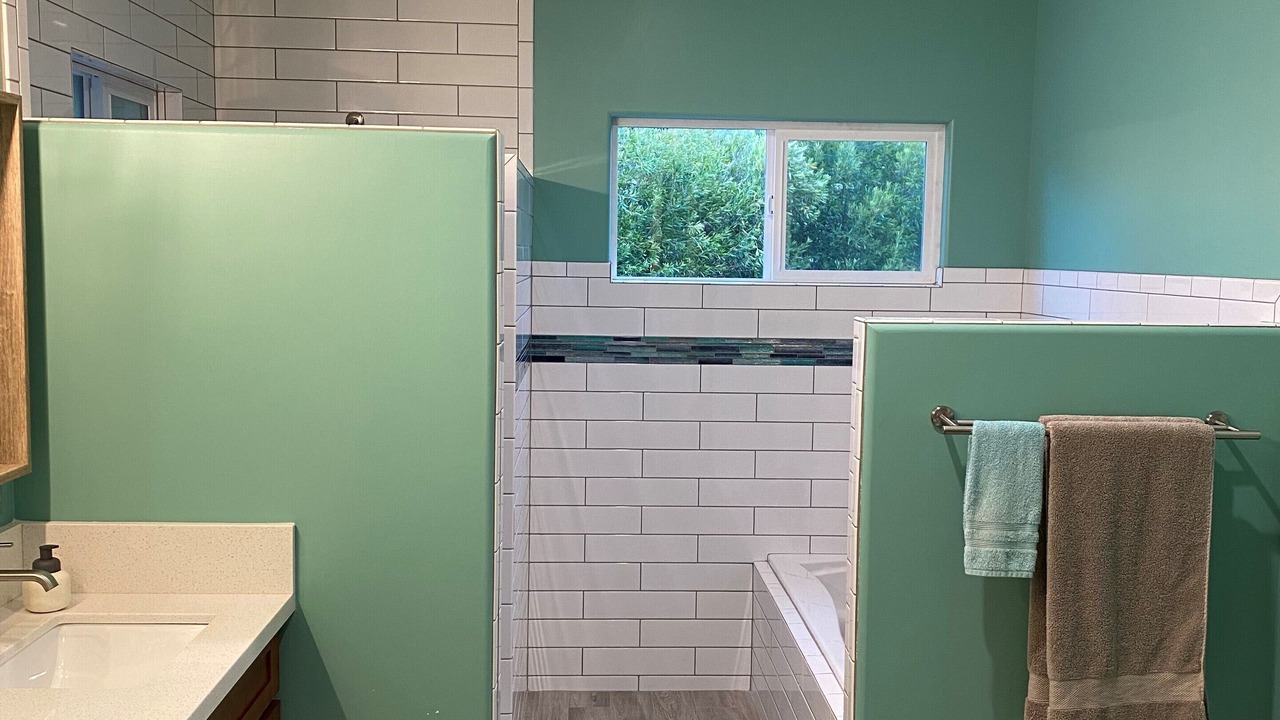 Photo of Bathroom in Makawao