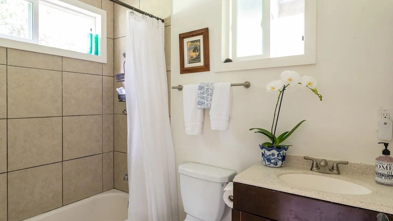 Photo of Bathroom in Hana
