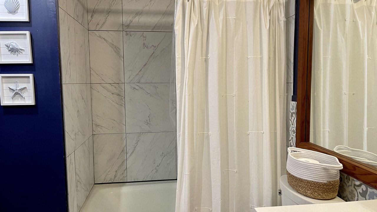 Photo of Bathroom in Hanamaulu
