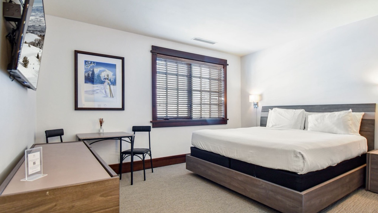 Photo of Bedroom in Empire Pass