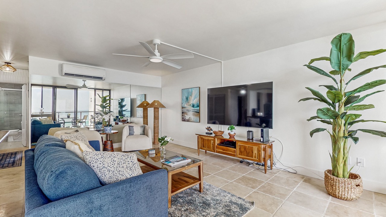 Photo of Livingroom in Poipu