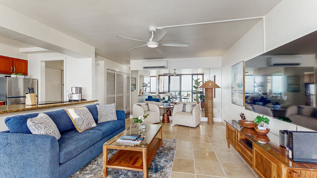 Photo of Livingroom in Poipu