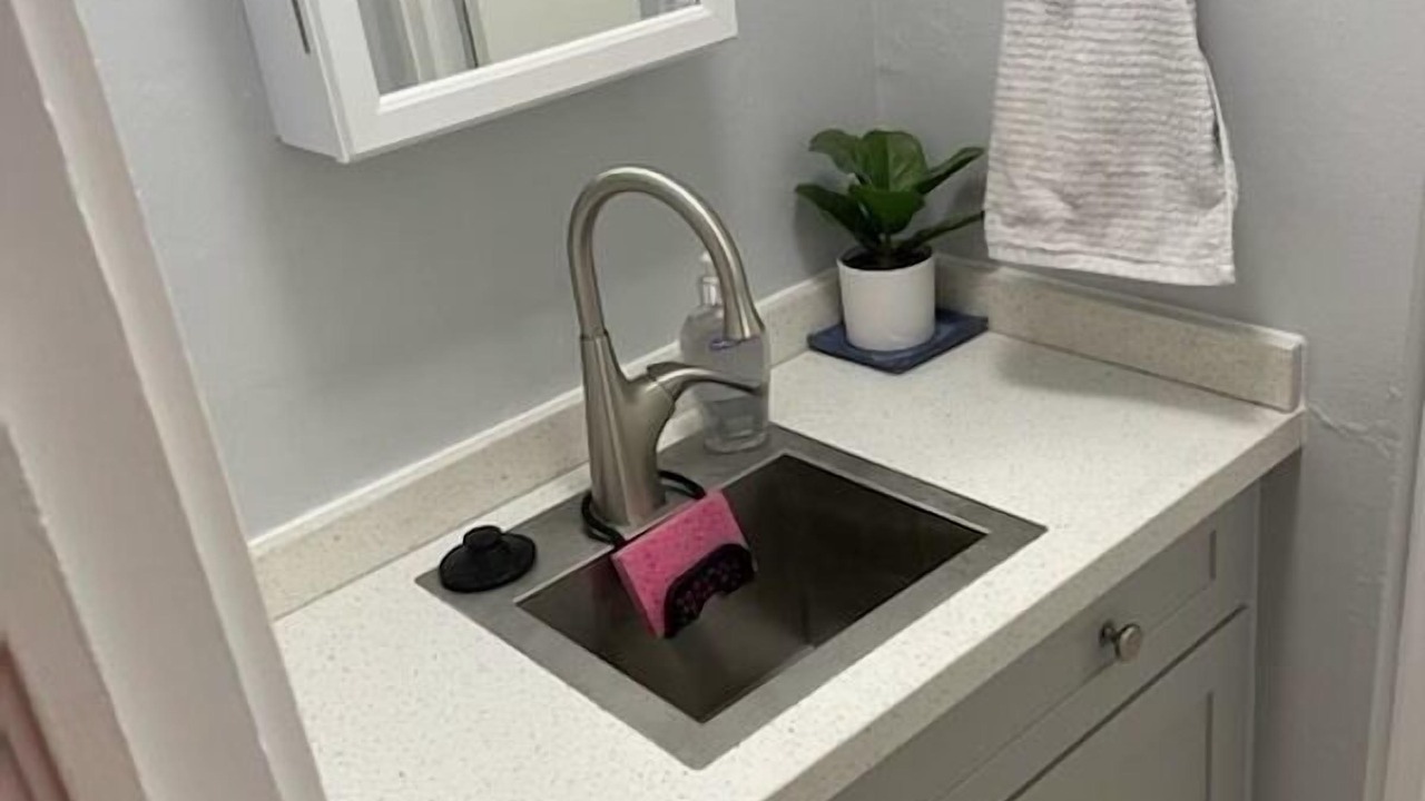 Photo of Bathroom in Waikiki
