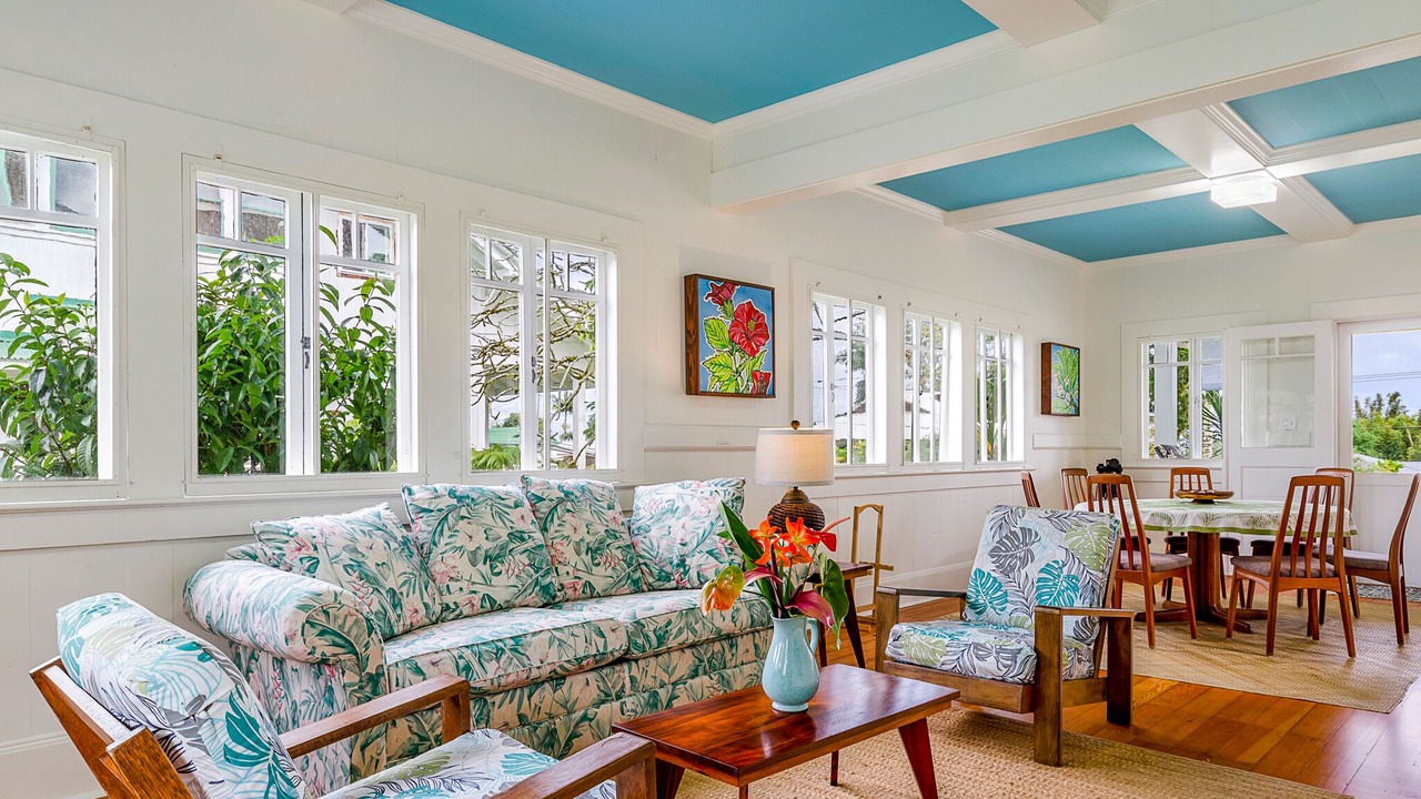 Photo of Livingroom in Hilo