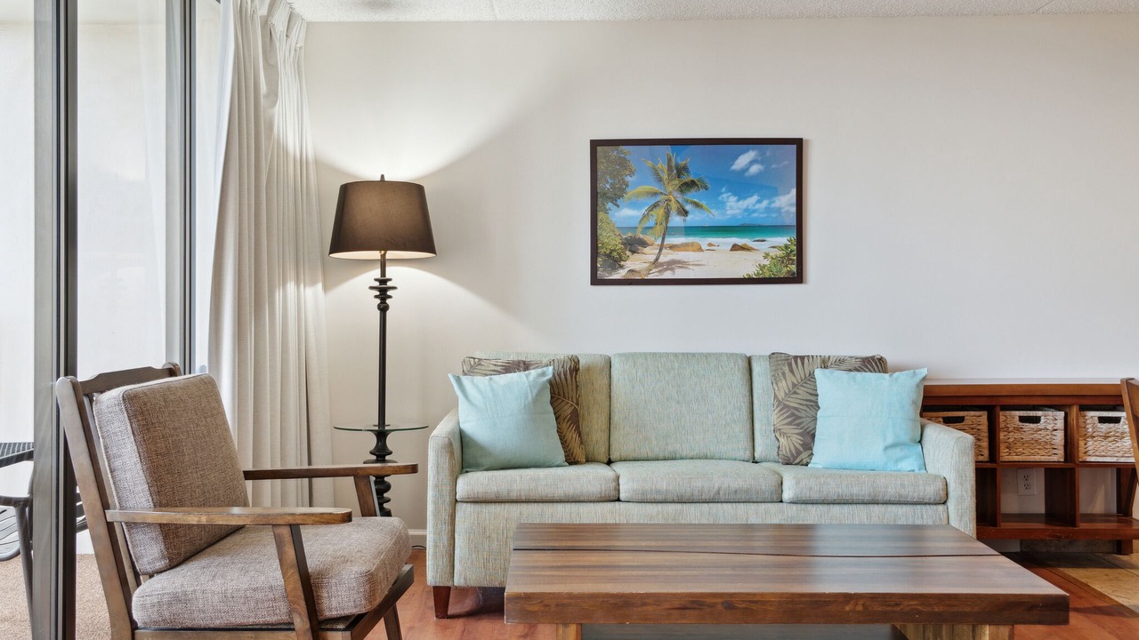 Photo of Livingroom in Waikiki