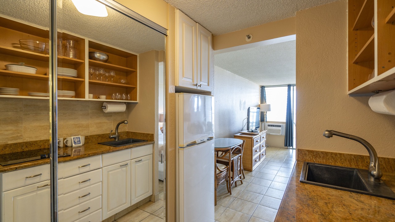 Photo of Kitchen in Waikiki