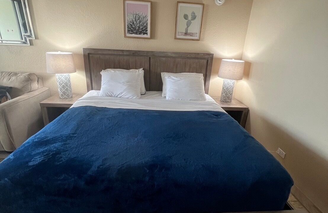 Photo of Bedroom in Waikiki