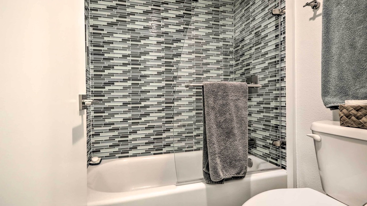 Photo of Bathroom in Kaunakakai