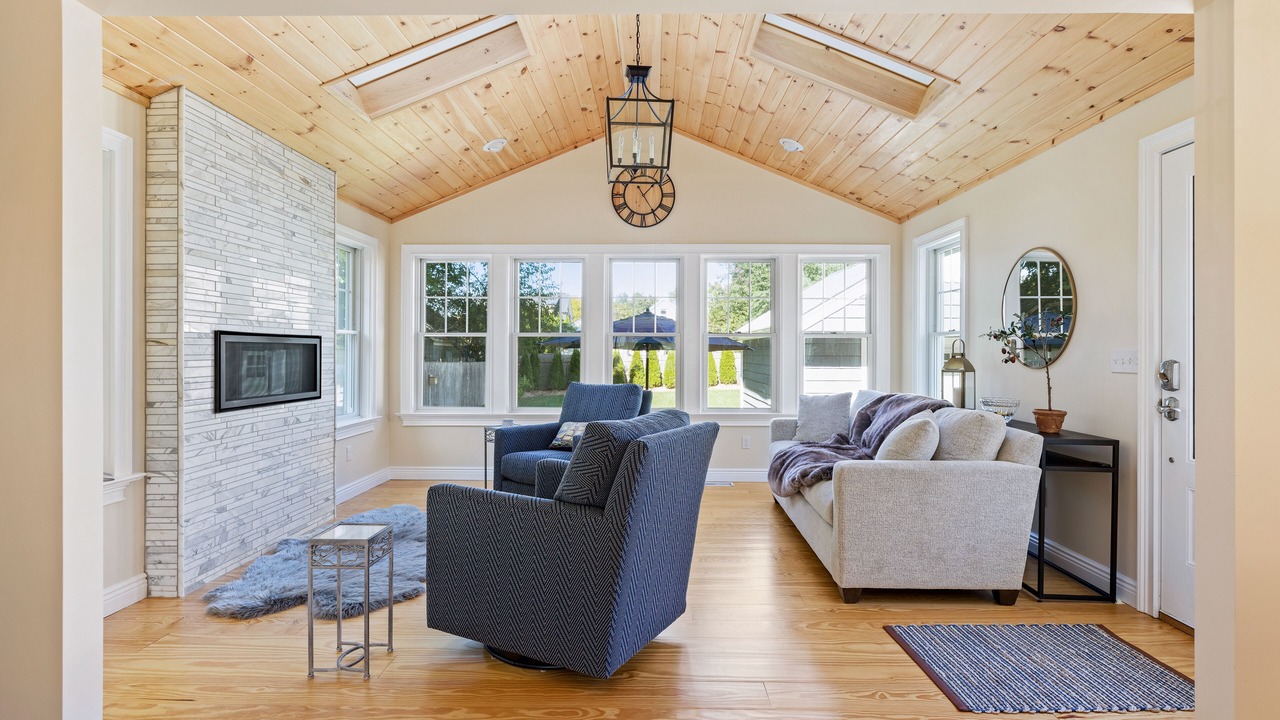 Photo of Livingroom in Greenport West