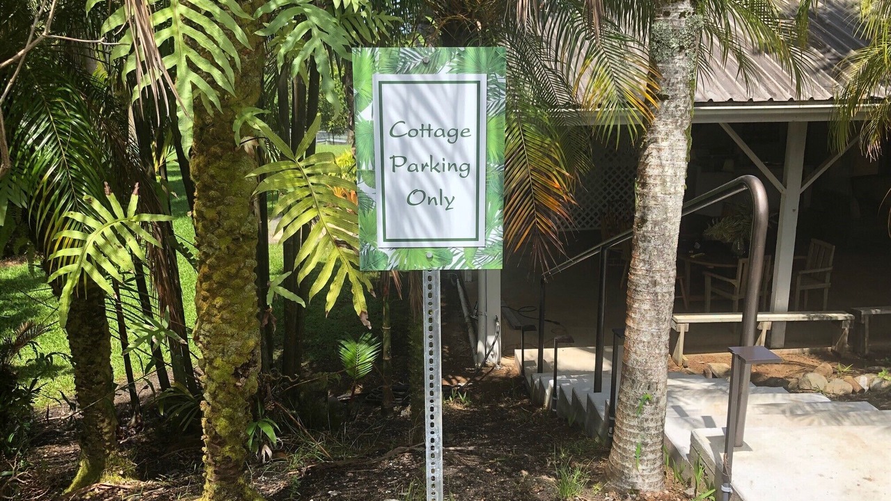 Photo of Others in Hakalau