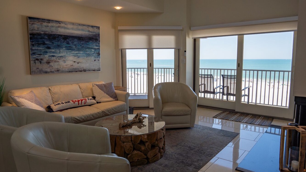 Photo of Livingroom in Clearwater Beach