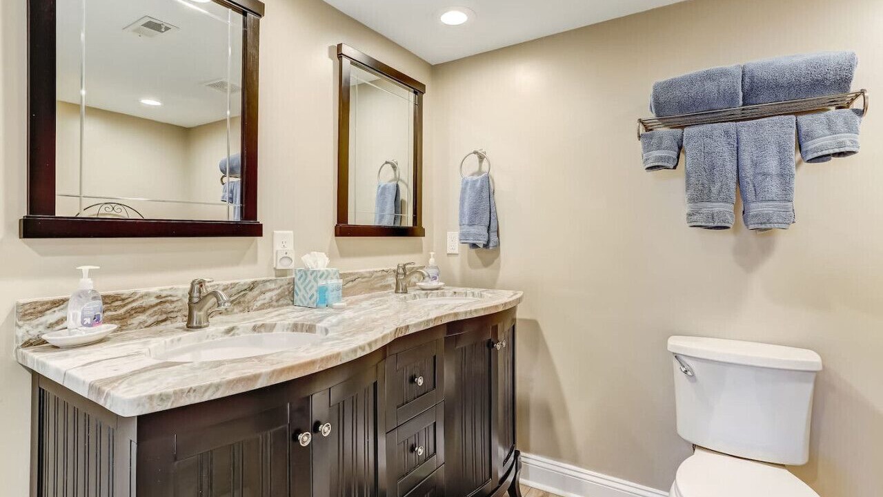 Photo of Bathroom in Fernandina Beach