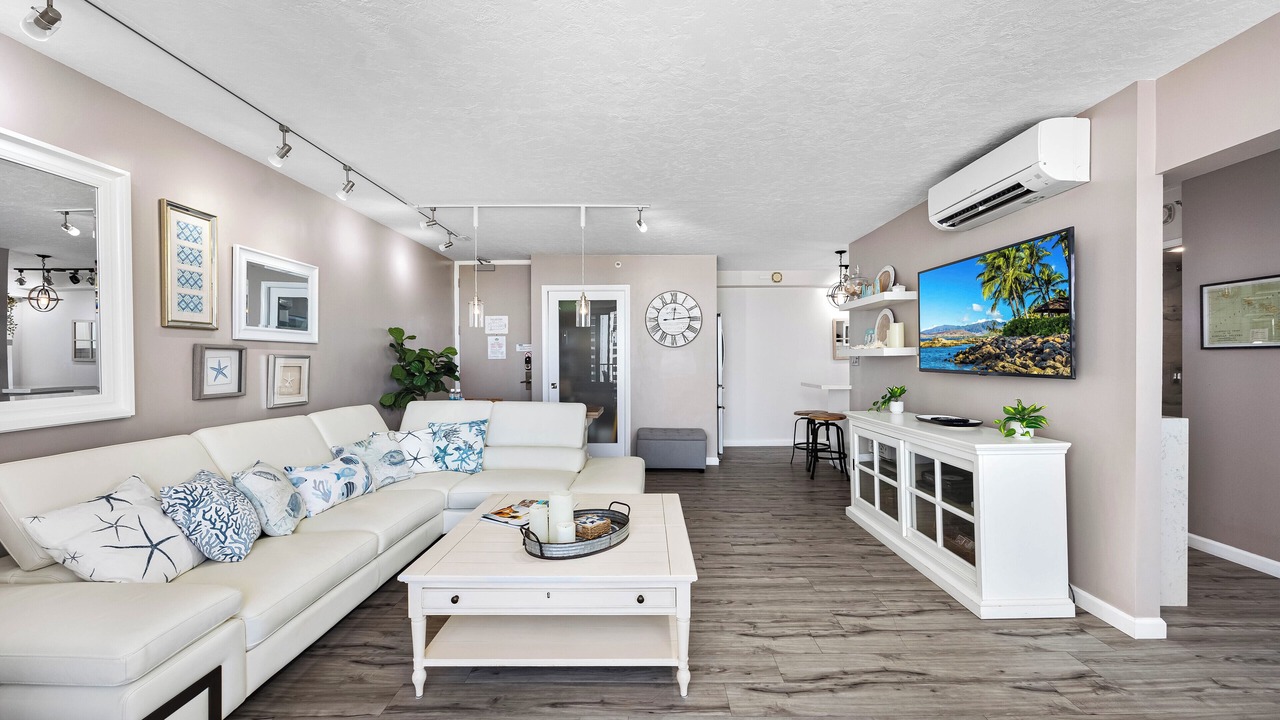 Photo of Bedroom in Waikiki