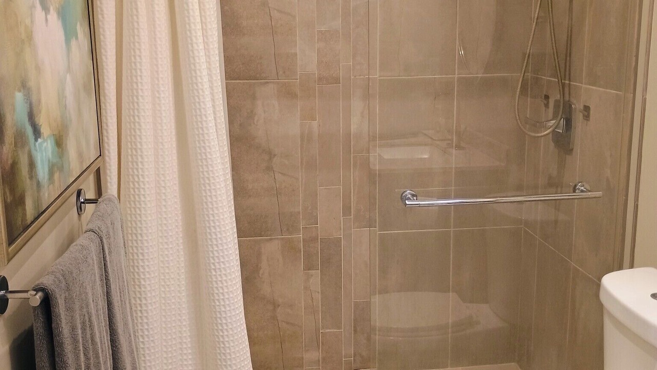 Photo of Bathroom in Ualapue