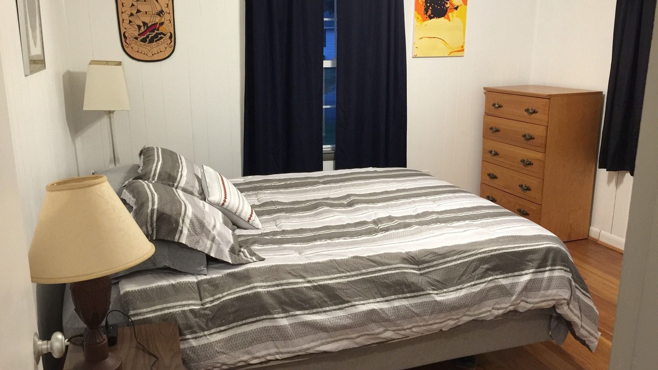 Photo of Bedroom in Williamsburg