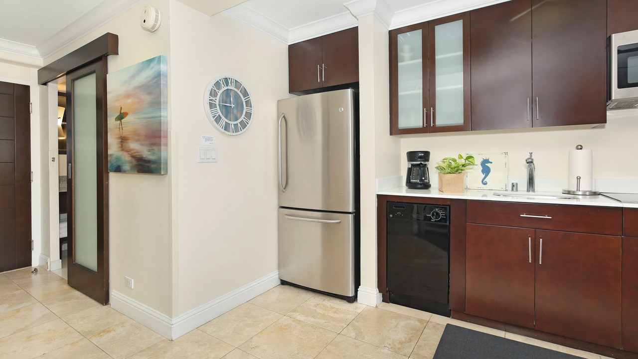 Photo of Kitchen in Waikiki