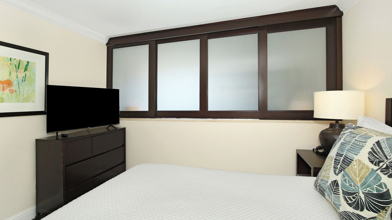 Photo of Bedroom in Waikiki
