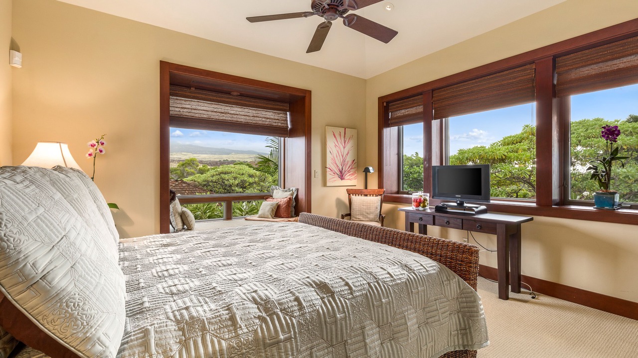 Photo of Bedroom in Kaupulehu