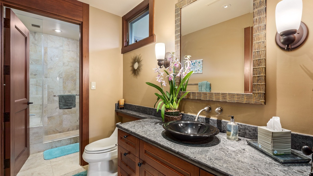Photo of Bathroom in Kaupulehu