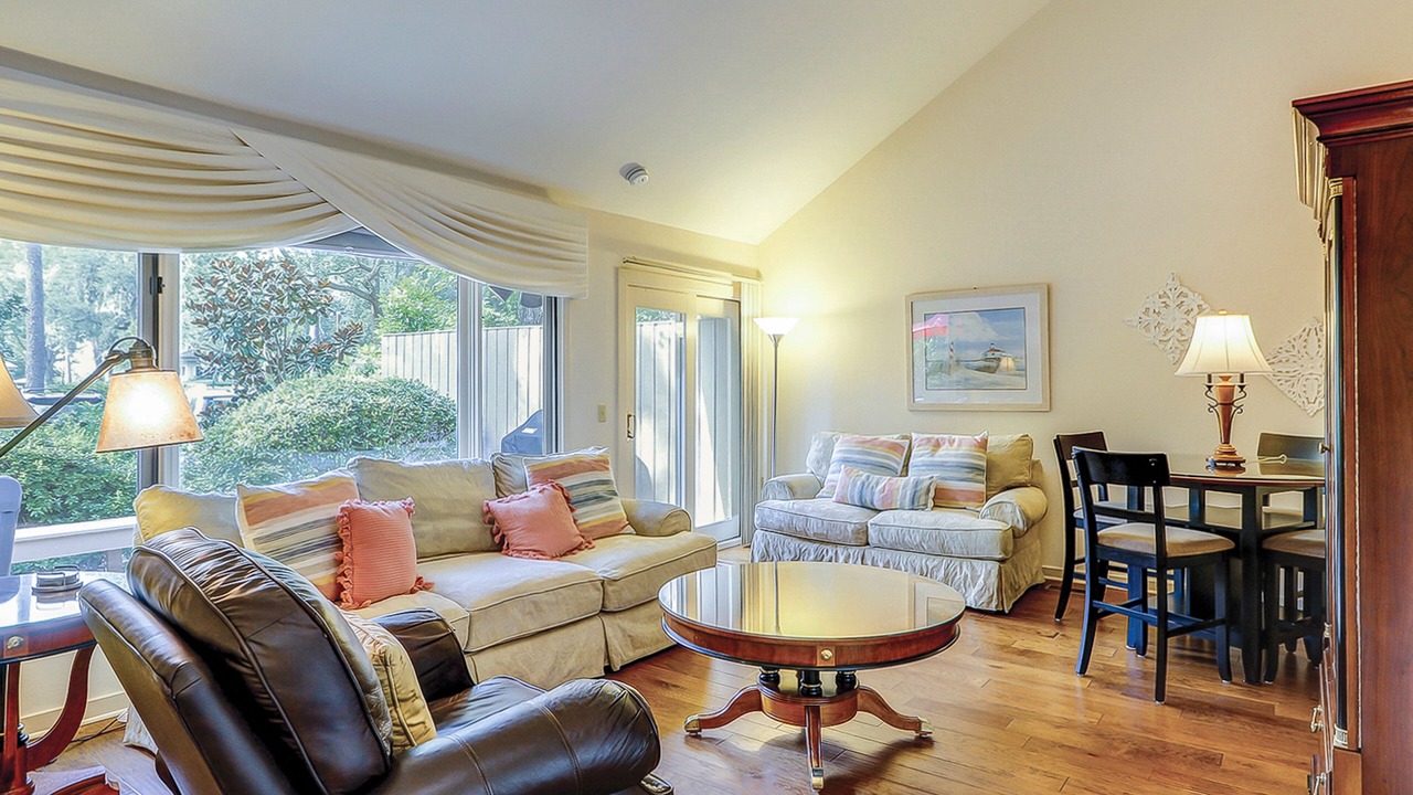 Photo of Livingroom in Sea Pines