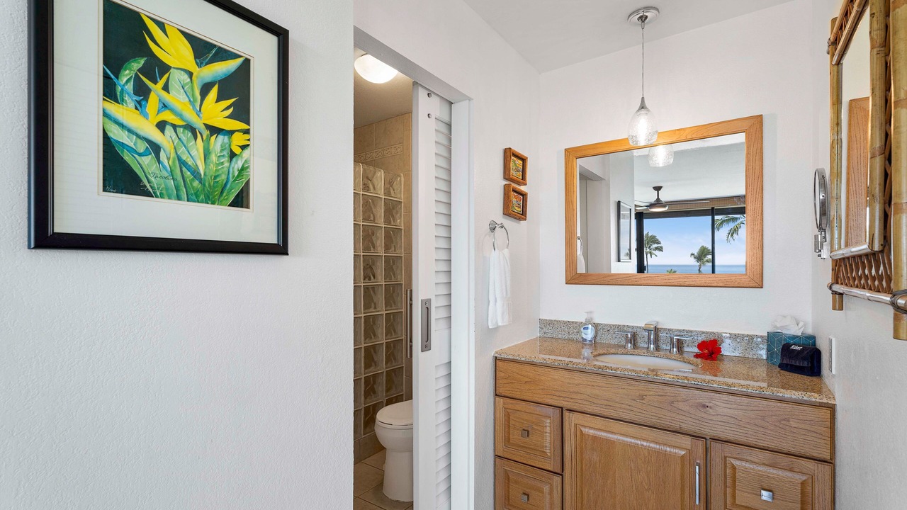 Photo of Bathroom in Keauhou