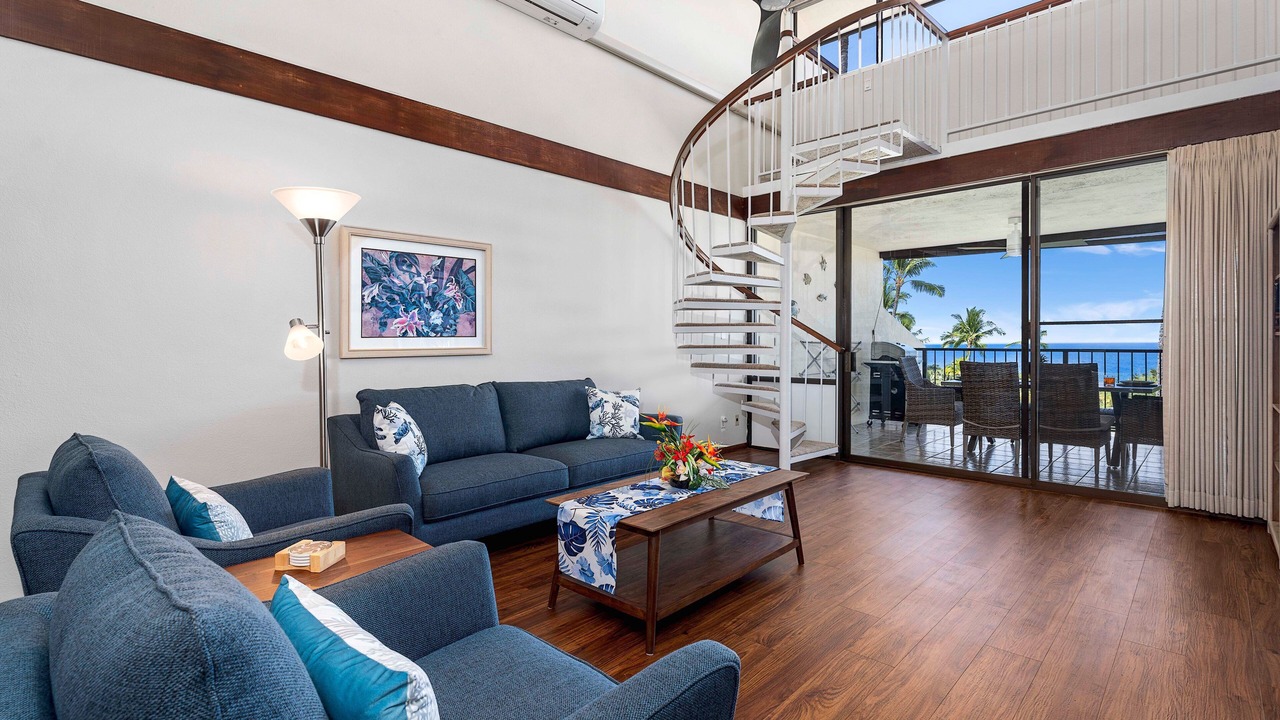 Photo of Livingroom in Keauhou