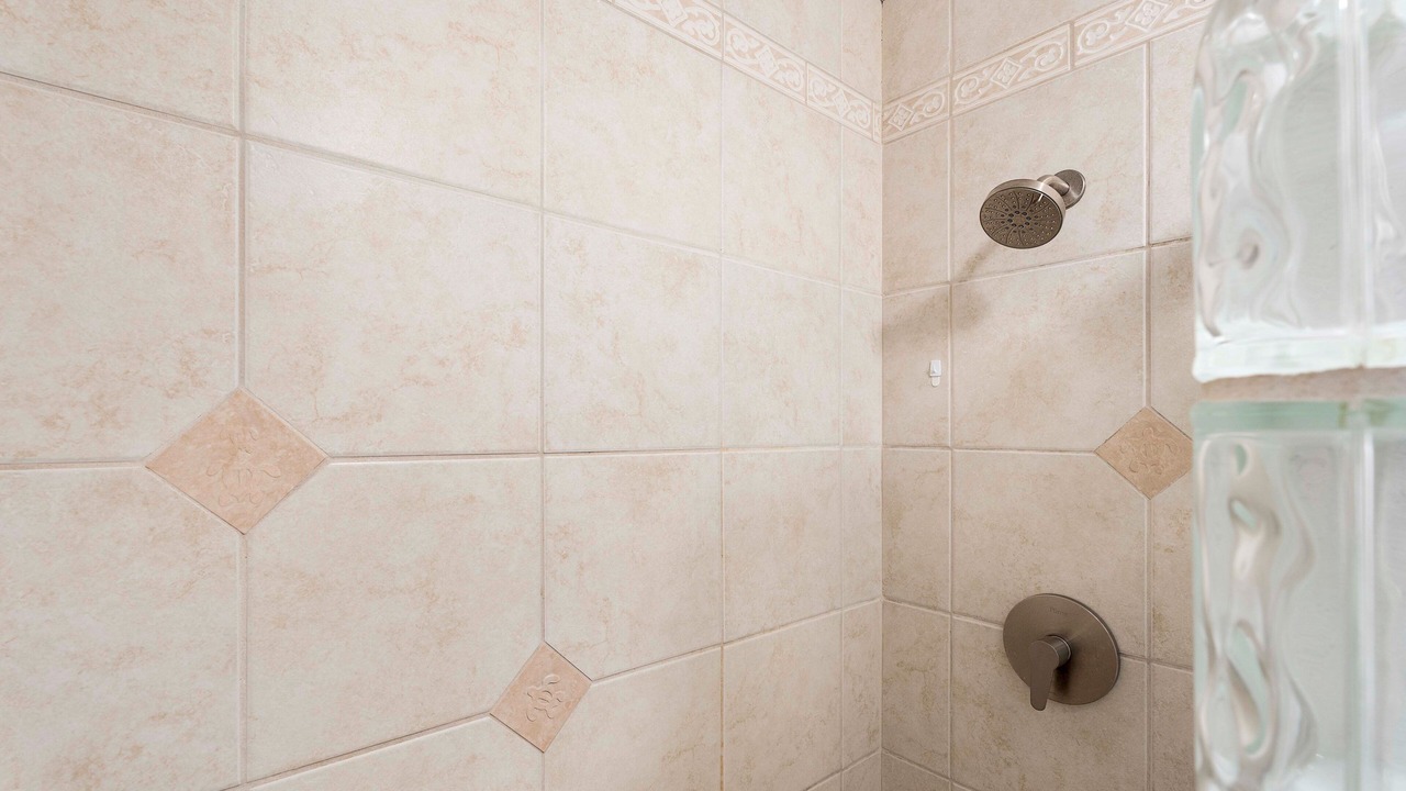 Photo of Bathroom in Keauhou