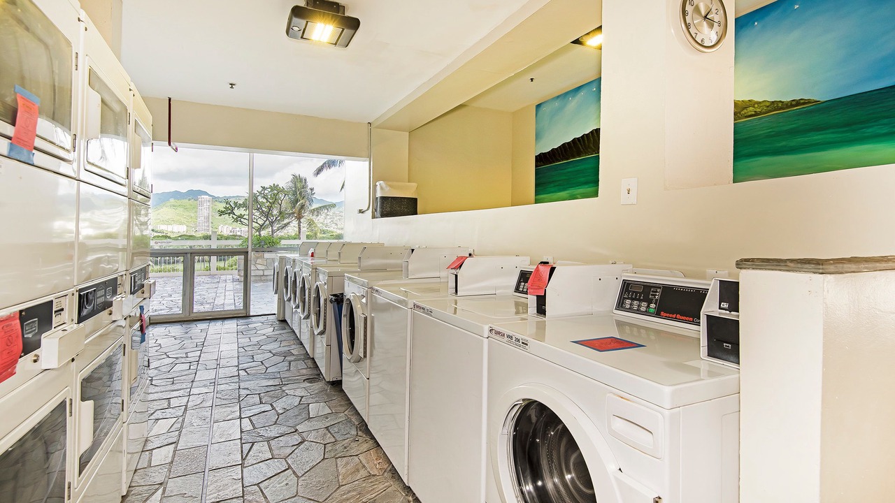 Photo of Bedroom in Waikiki