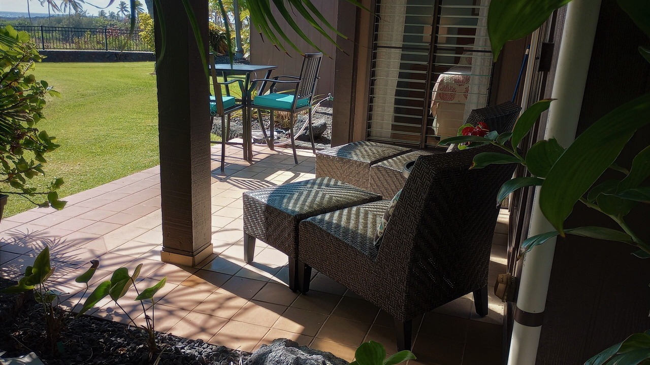Photo of Patio Balcony in Punaluu