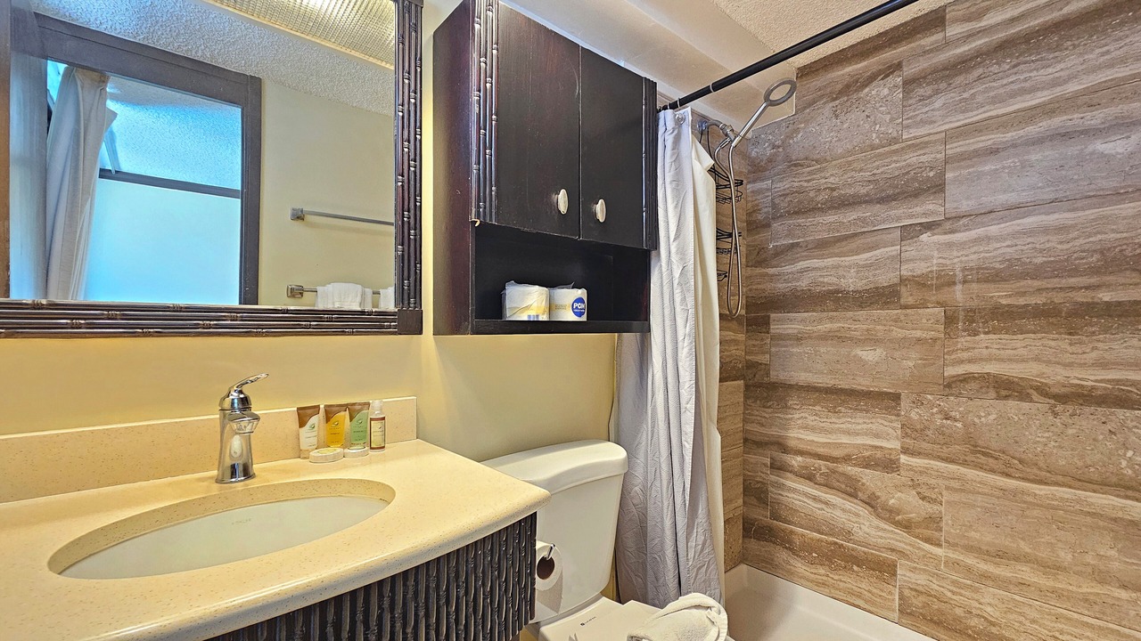 Photo of Bathroom in Honolulu