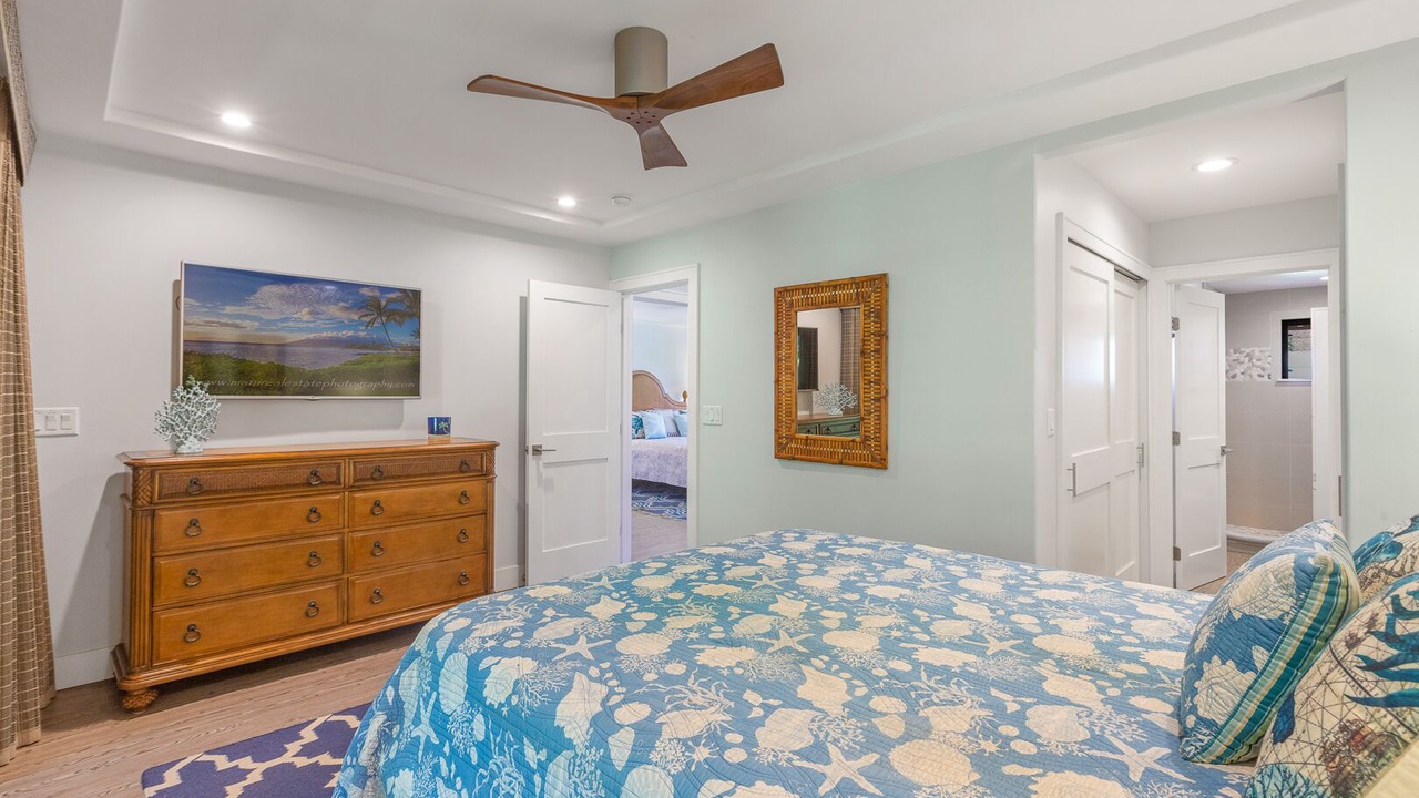 Photo of Bedroom in Downtown Lahaina