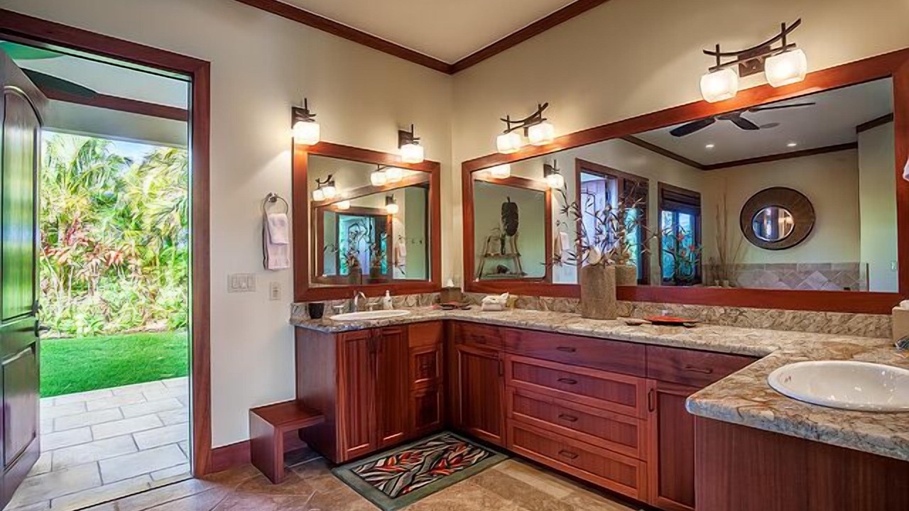 Photo of Bathroom in Kamuela
