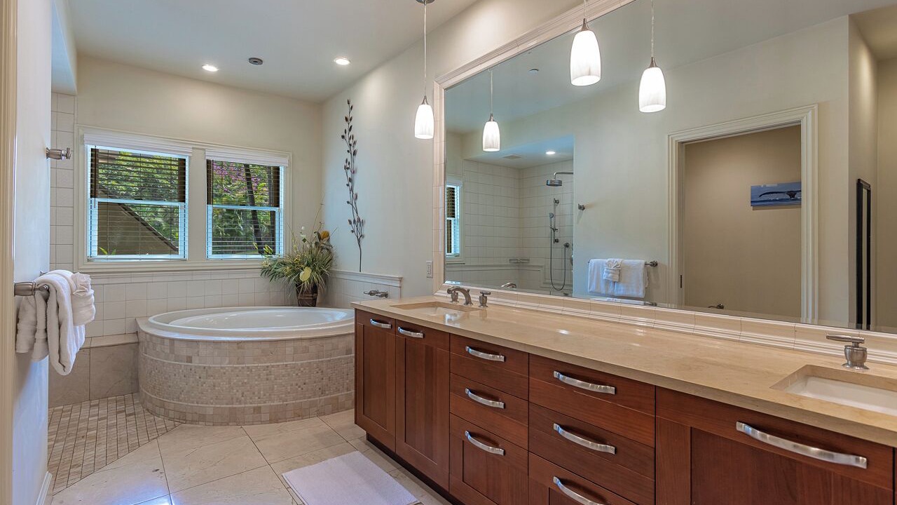 Photo of Bathroom in Wailea