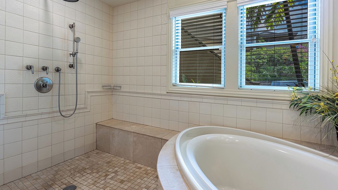 Photo of Bathroom in Wailea