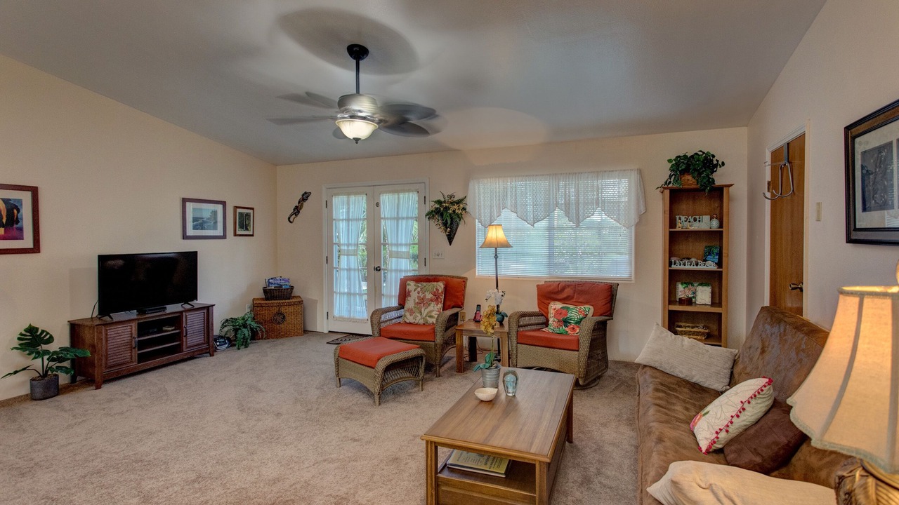 Photo of Livingroom in Keaau