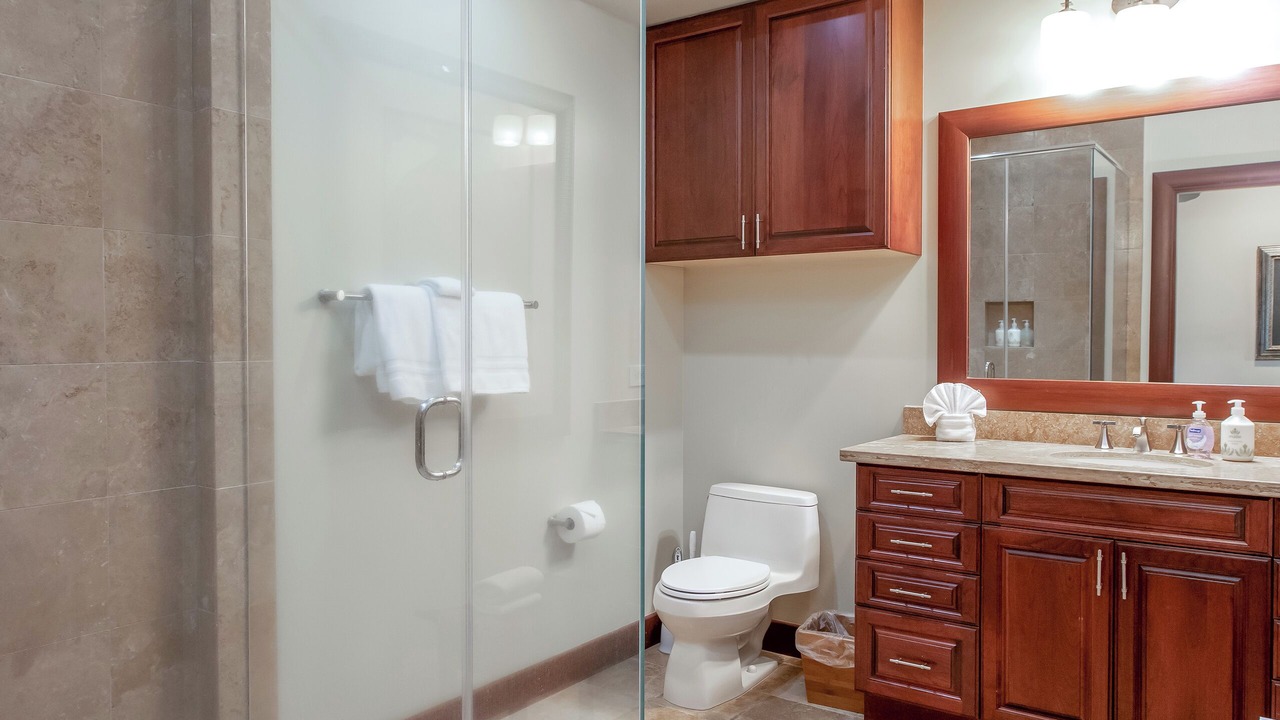 Photo of Bathroom in Kamuela