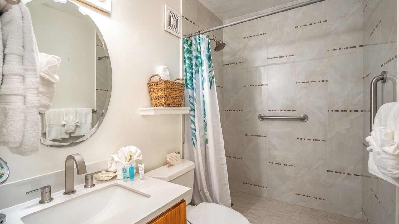 Photo of Bathroom in Kihei