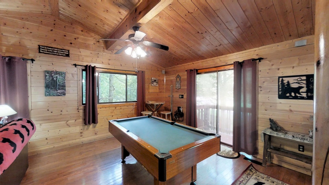 Photo of Bedroom in Sevierville