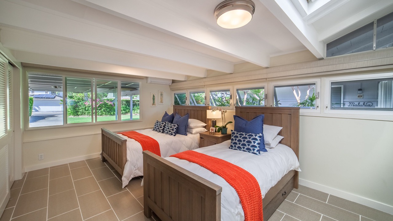 Photo of Bedroom in Eastern Honolulu