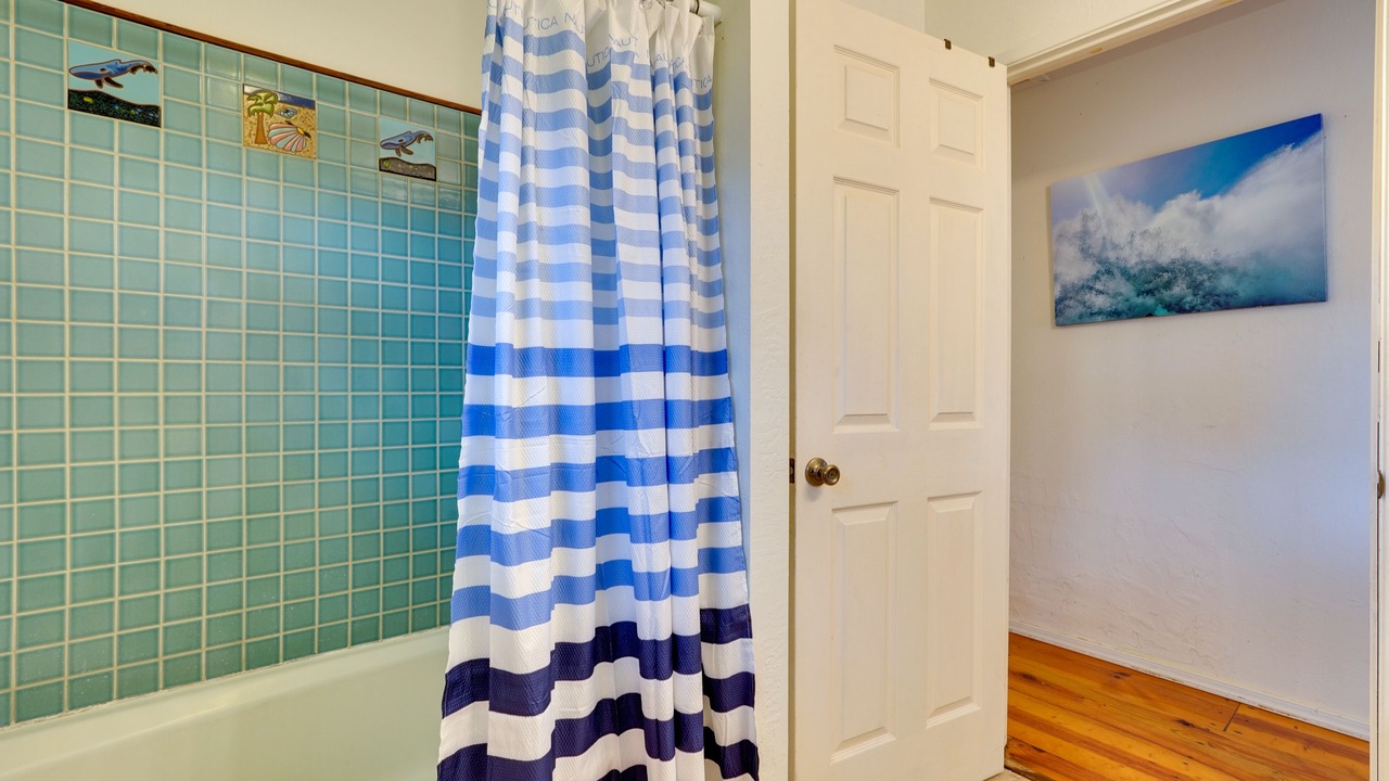 Photo of Bathroom in Kona Palisades