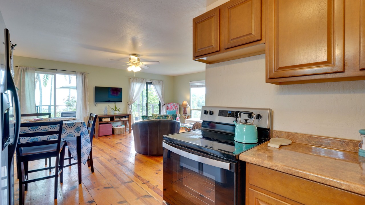 Photo of Kitchen in Kona Palisades