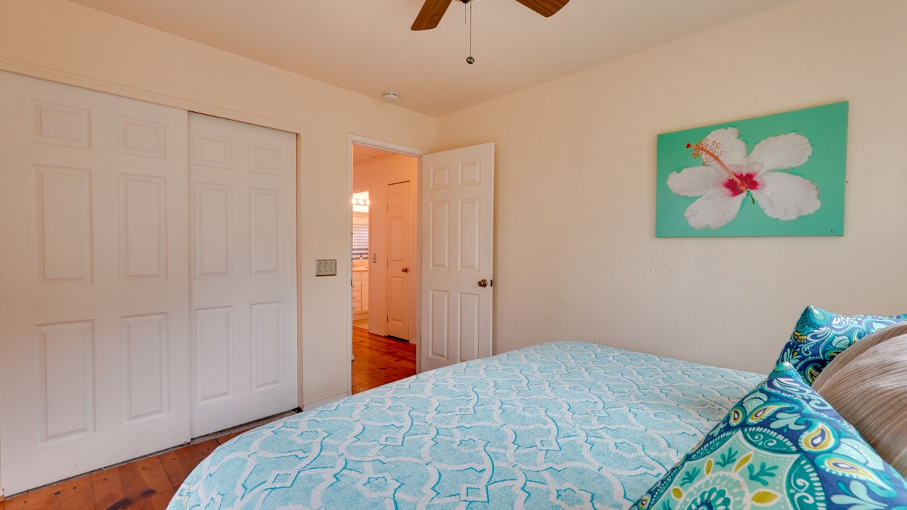 Photo of Bedroom in Kona Palisades