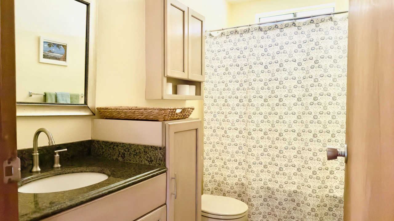 Photo of Bathroom in Keaau