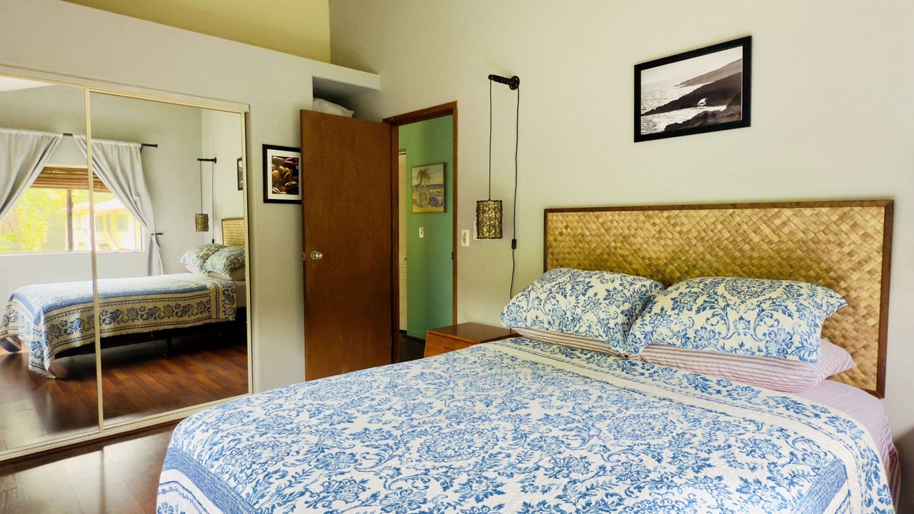 Photo of Bedroom in Keaau