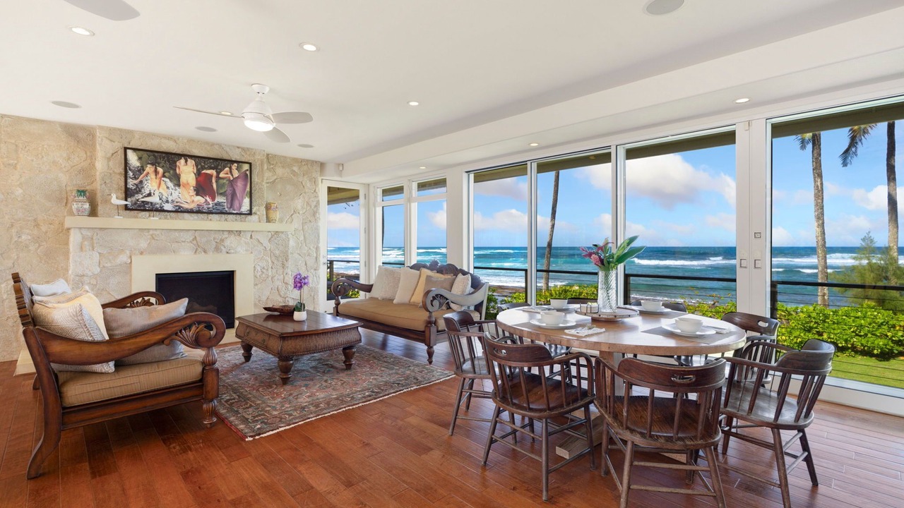 Photo of Livingroom in Wainiha